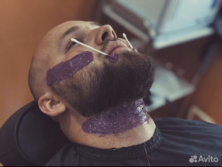 Барбер, парикмахер, мужская стрижка