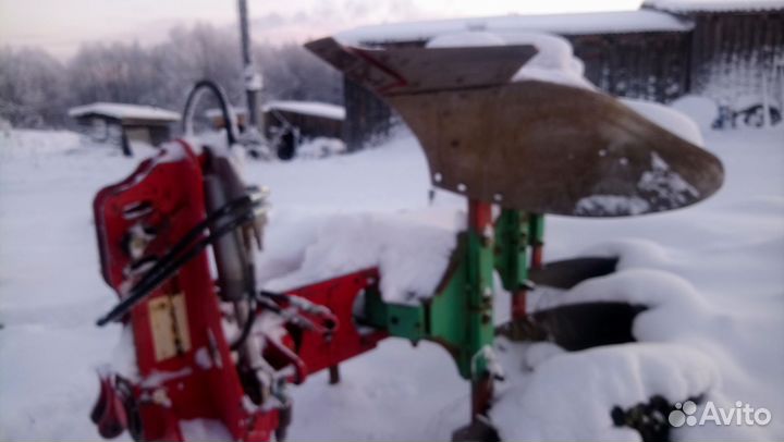 Плуг оборотный