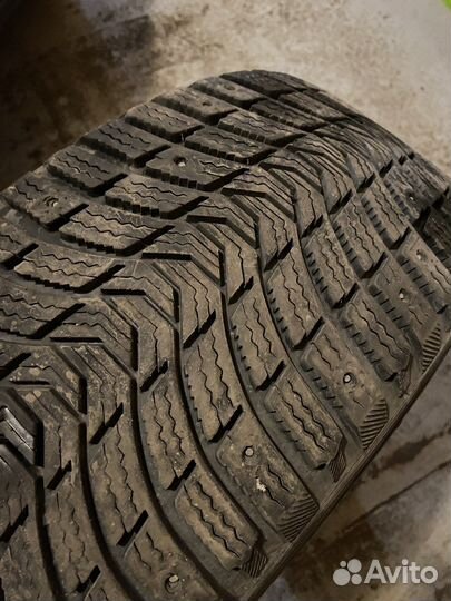Michelin X-Ice North 3 225/55 R16