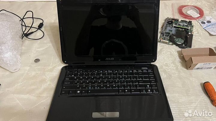Ноутбук asus