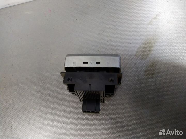 Кнопка ручника Range Rover Sport 1