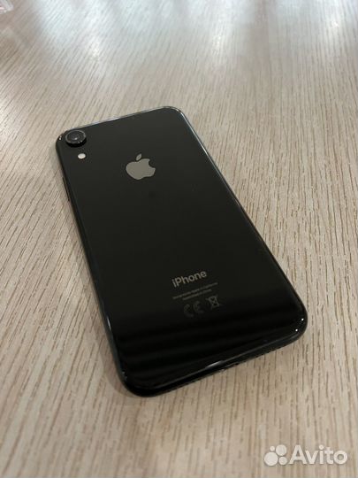 iPhone Xr, 64 ГБ