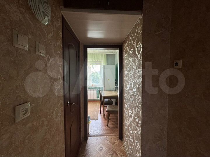 3-к. квартира, 60 м², 6/9 эт.