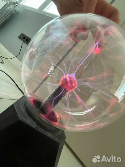 Электрический плазменный шар Тесла