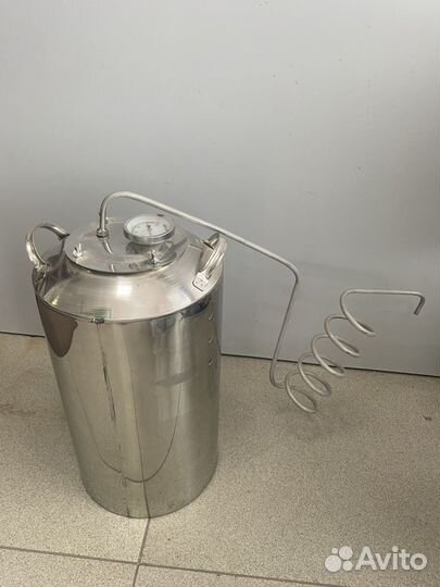 Дистилятор Зенит на стандартном кубе + кран