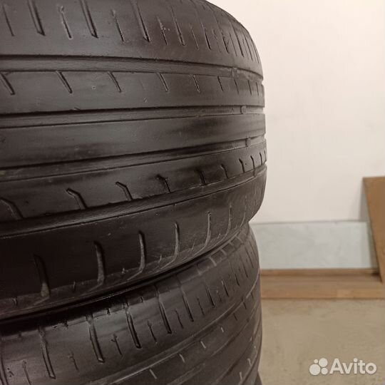 Motomaster SE 235/55 R18 90C