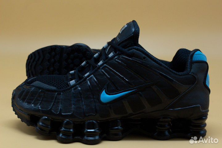 Кроссовки Nike shox