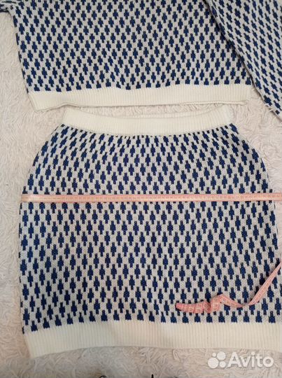 Трикотажный костюм женский с юбкой 58 размер