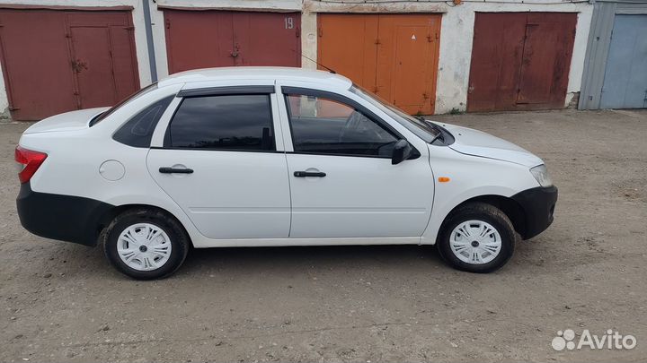 LADA Granta 1.6 МТ, 2014, 268 500 км