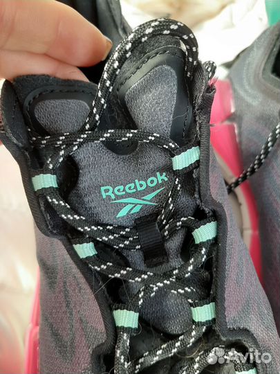 Кроссовки женские 39,5 reebok