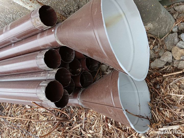 Комплект: водосточная труба 3м и 2шт кронштейна