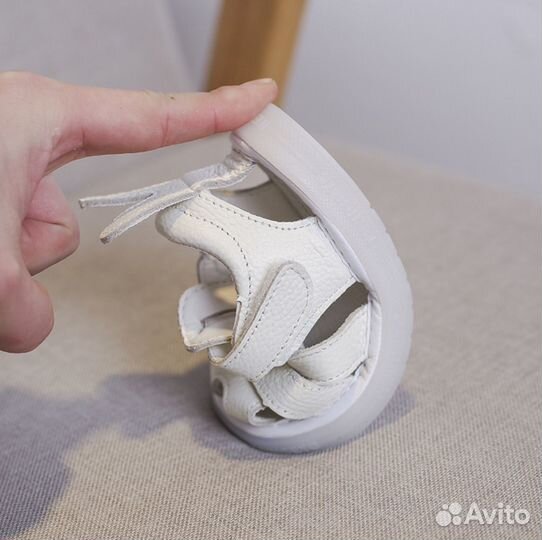 Сандалии для девочки
