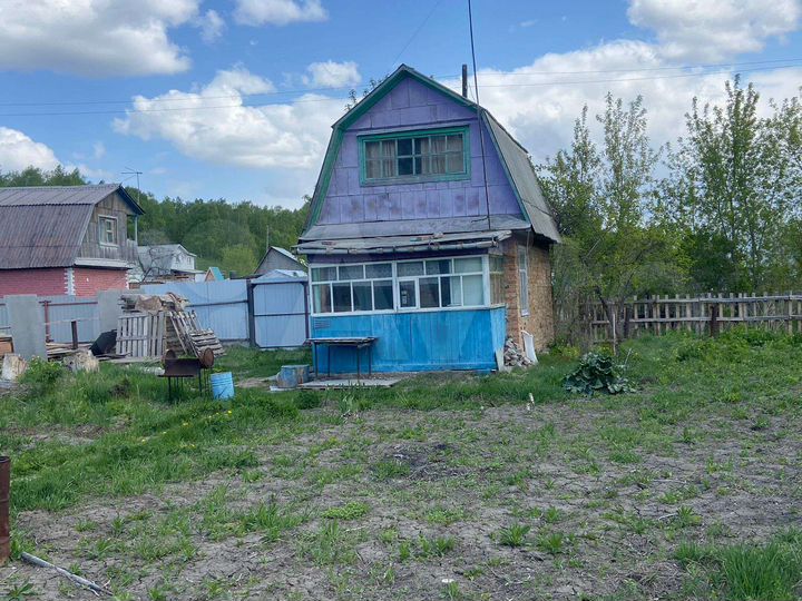 Дом 24 м² на участке 6,47 га