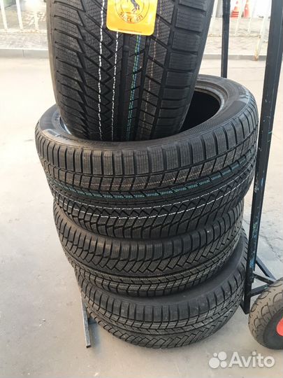 Continental ContiWinterContact TS 850P SUV 315/40 R21