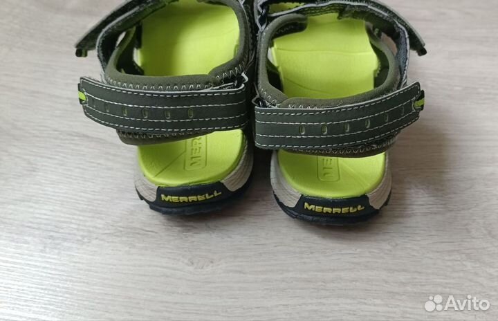 Новые 33,35,38 сандалии Merrell