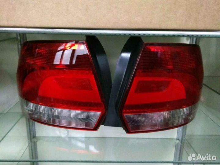 Фонари задние Фольцваген Поло Седан дорестайл