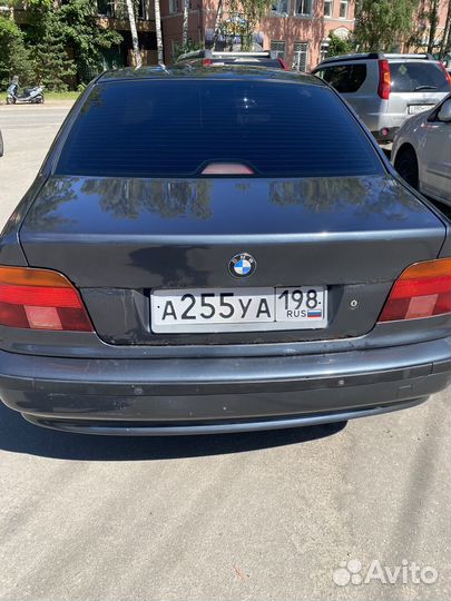 Машина BMW e39