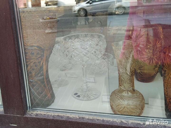 Ваза для фруктов, на ножках 