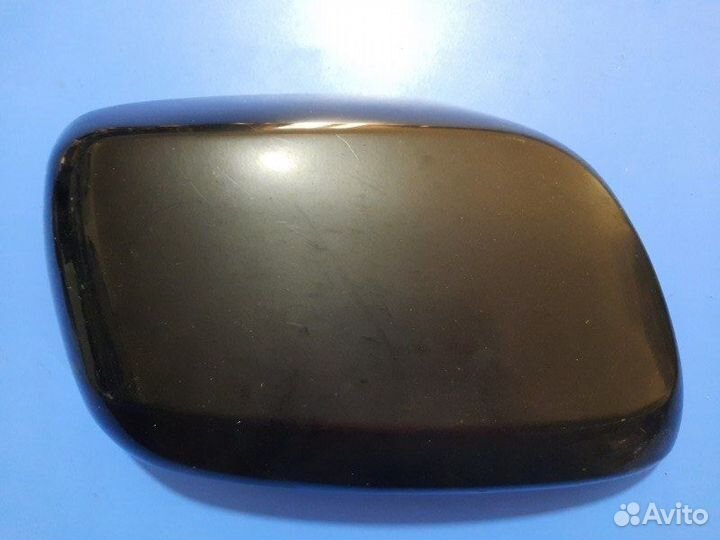 Крышка зеркала заднего вида правая Тoyota Land