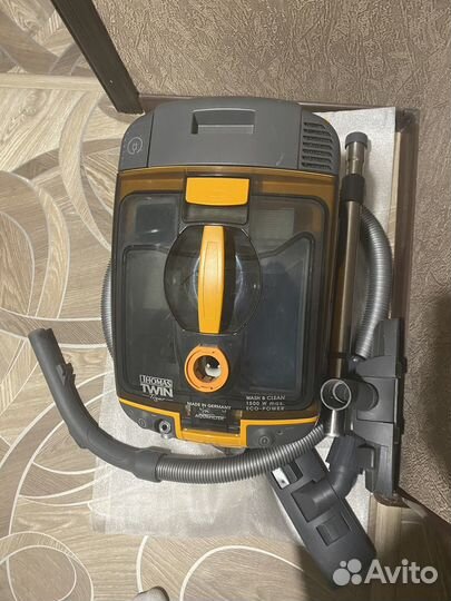 Моющий пылесос thomas