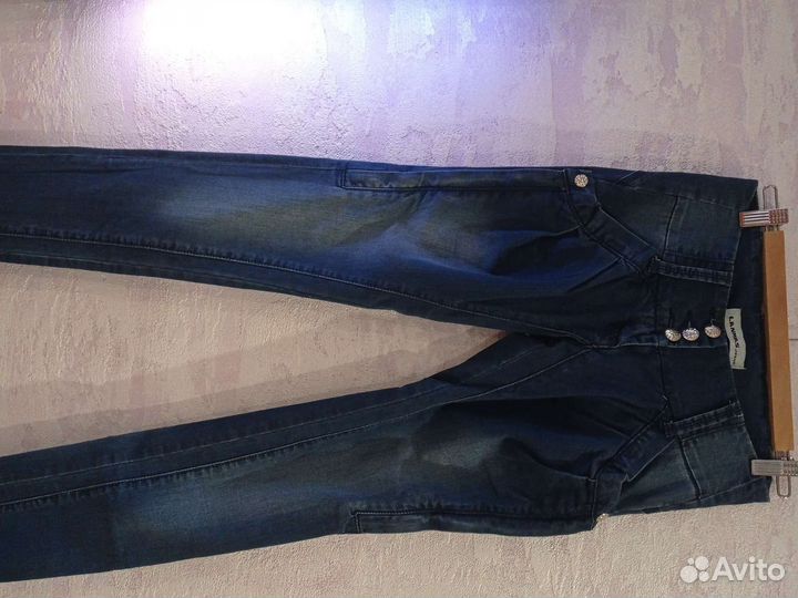 Джинсы женские новые