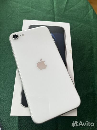 iPhone SE (2020), 256 ГБ