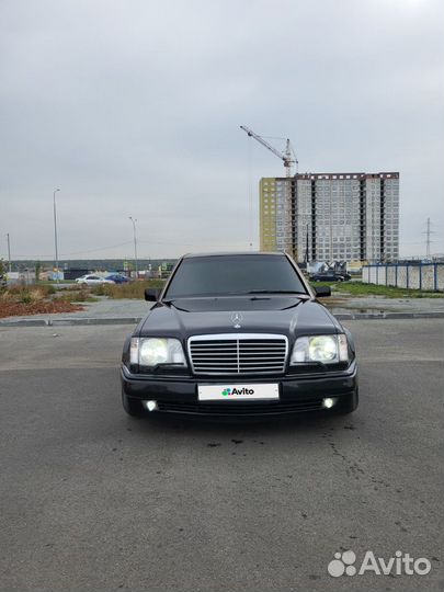 Mercedes-Benz E-класс 4.2 AT, 1993, 174 000 км