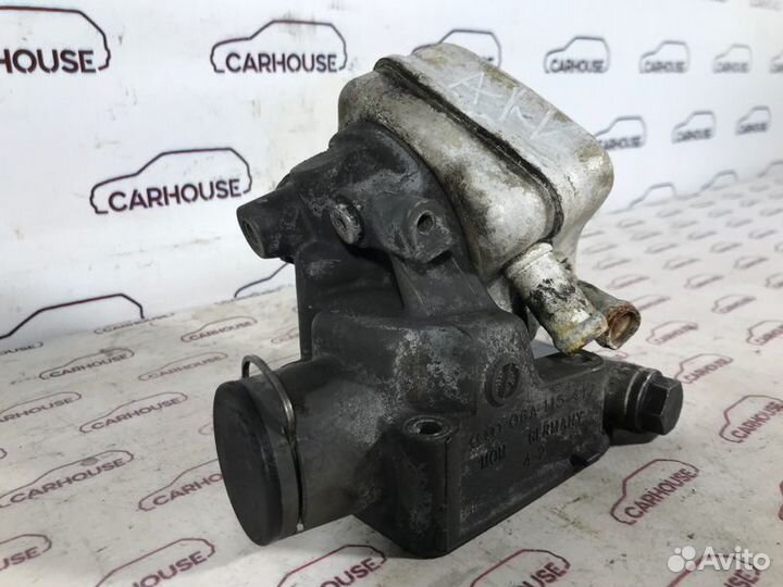 Кронштейн масленного фильтра Volkswagen Golf 4 1.6