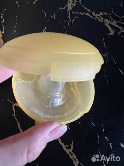 Накладка силиконовая на грудь для кормления Medela