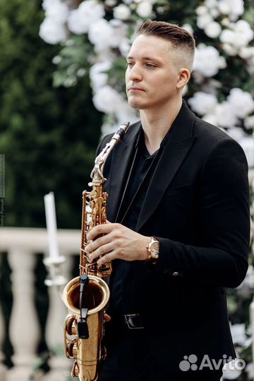 Yurazsax - Саксофонист на выступление