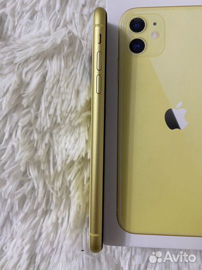 iPhone 11, 64 ГБ
