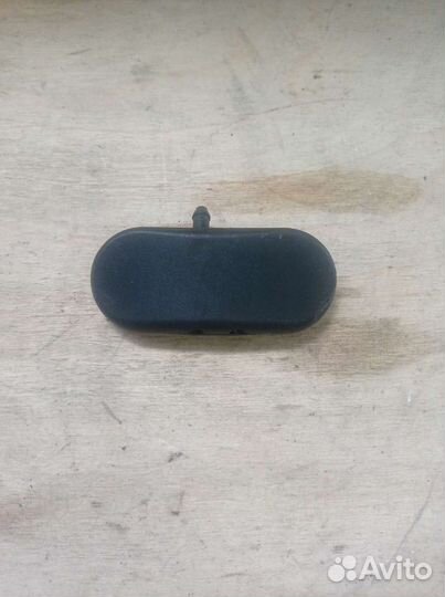 Форсунка омывателя Audi A4 B7 с подогревом