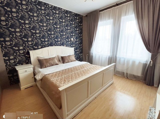 3-к. квартира, 80 м², 4/4 эт.