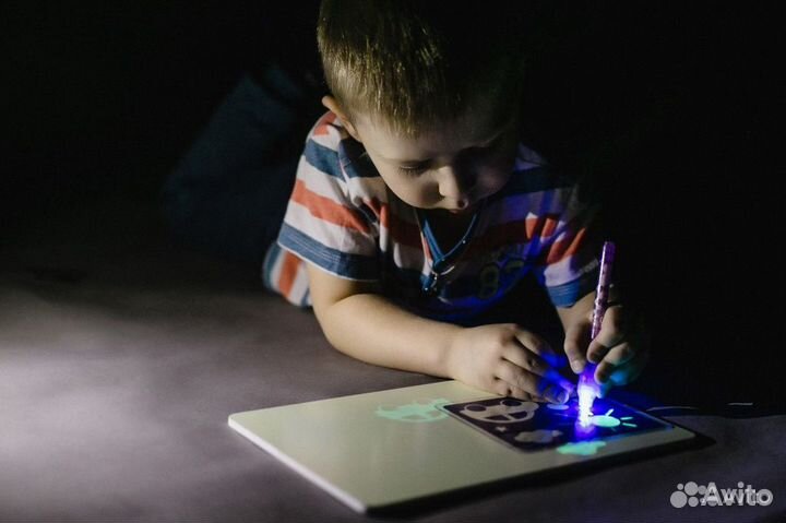 Рисуй светом А4 + 2 ручки