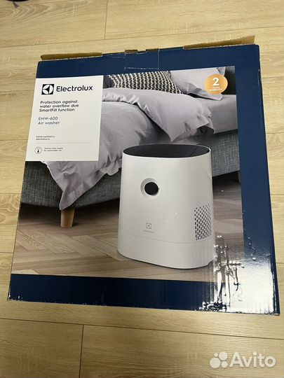 Увлажнитель / Мойка воздуха Electrolux EHW-600