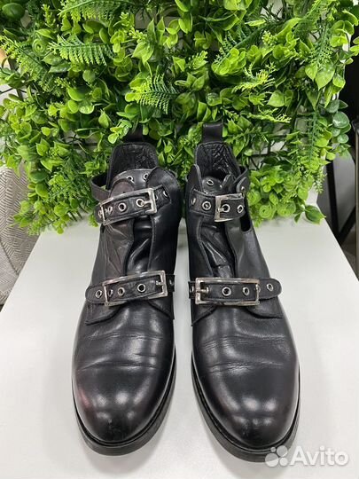 Ботинки демисезонные