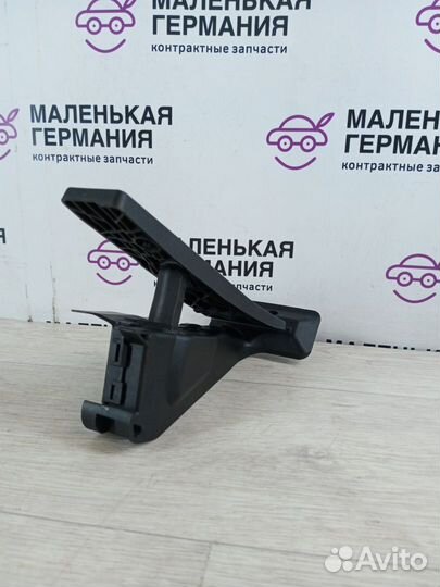 Педаль газа BMW X5 G05 G30 2021 35426871053