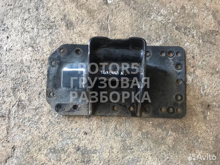 Кронштейн траверсы MAN TGX 2016