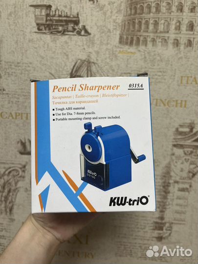Точилка для карандашей механическая