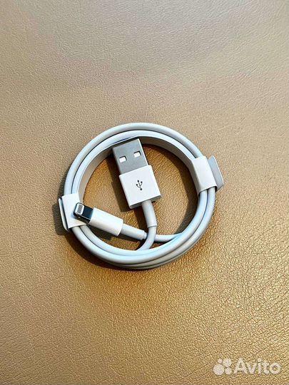 Зарядный кабель для iPhone Lightning (новый)