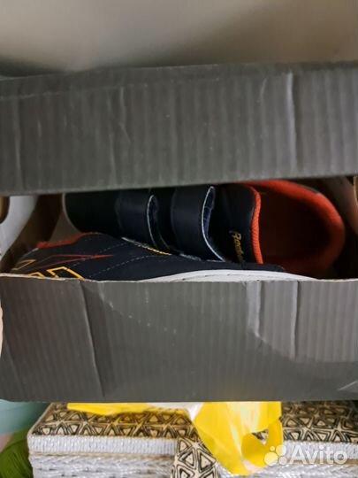 Кроссовки для Дины