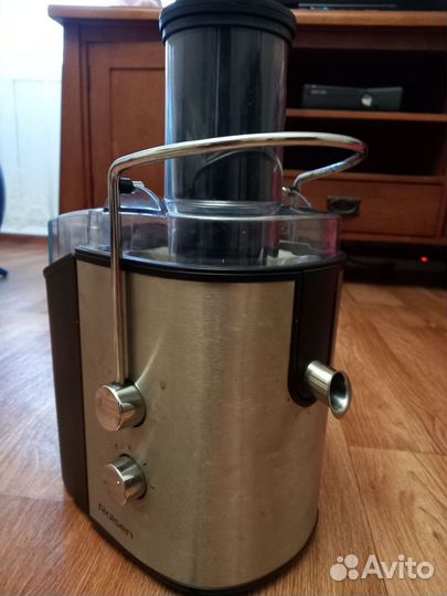 Соковыжималка шнековая