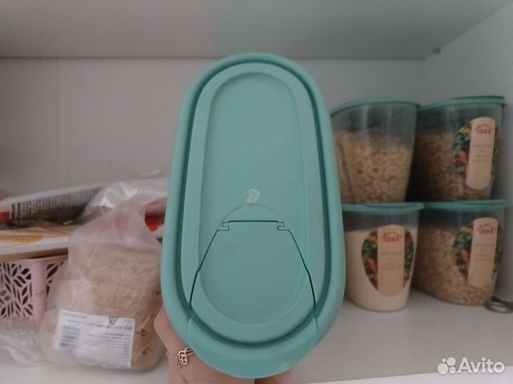 Контейнер для сыпучих продуктов