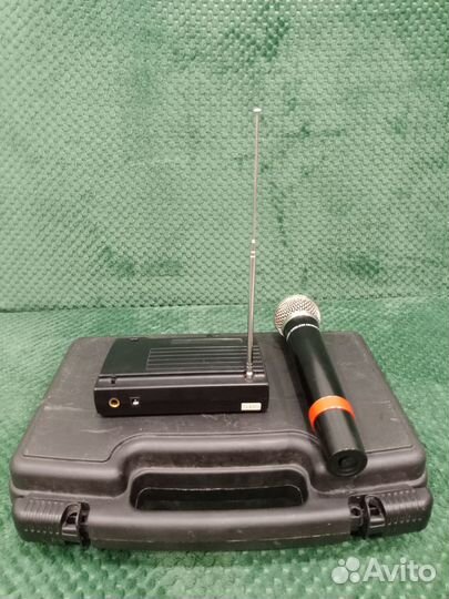 Радиосистема invotone WM-110