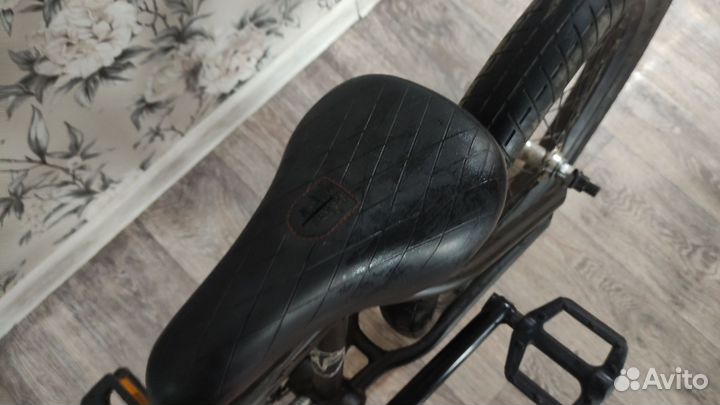 BMX Mongoose legion