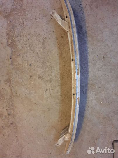 Усилитель переднего бампера Lifan Solano