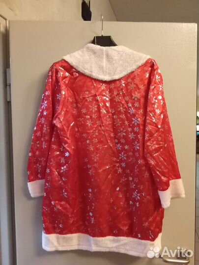 Халат деда мороза, борода, шапки