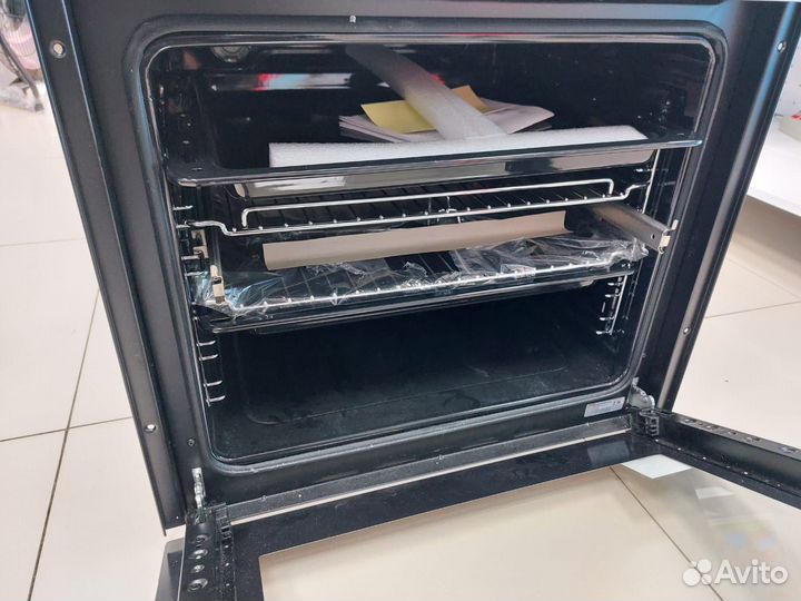 Электрический духовой шкаф Ascoli