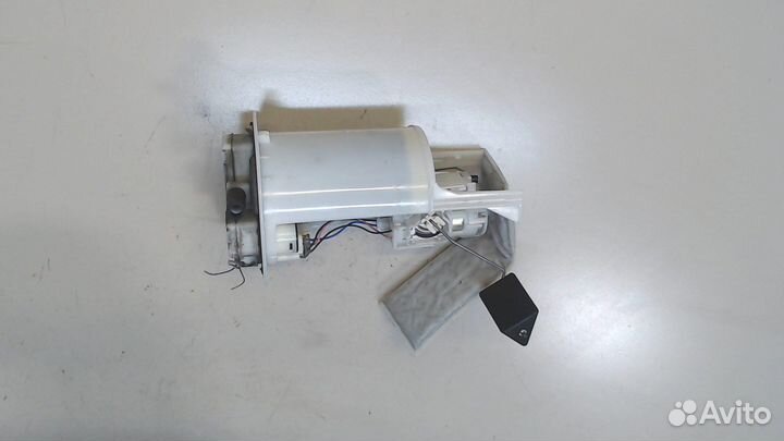 Насос топливный электрический Toyota Verso-S, 2011