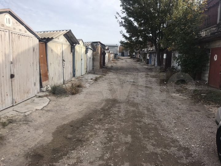 Гараж